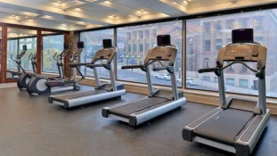 Fairfield Inn and Suites by Marriott Albany New York Hotel