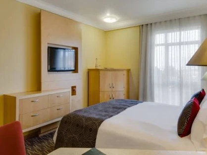 Protea Hotel by Marriott