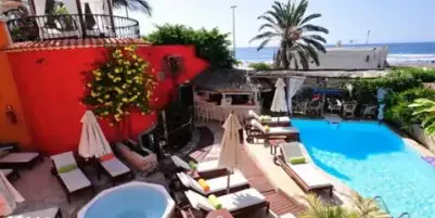 Pasion Tropical Gay Resort