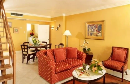 The Knutsford Court Hotel