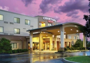 Courtyard by Marriott
