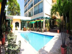 The Courtleigh Hotel & Suites