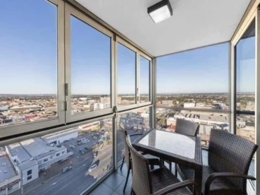 iStay Precinct Adelaide