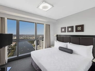 Meriton Serviced Apartments Adelaide Street