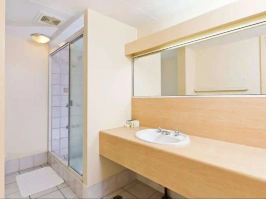 Hides Hotel Cairns