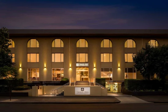 Best Western PLUS Travel Inn