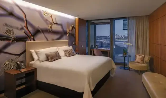 The Darling at The Star