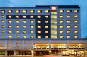 ibis Christchurch