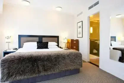 Bolton Hotel