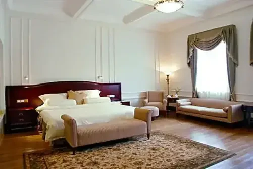Astor House Hotel