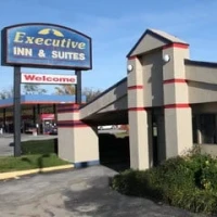 Executive Inn - Metropolis Complex