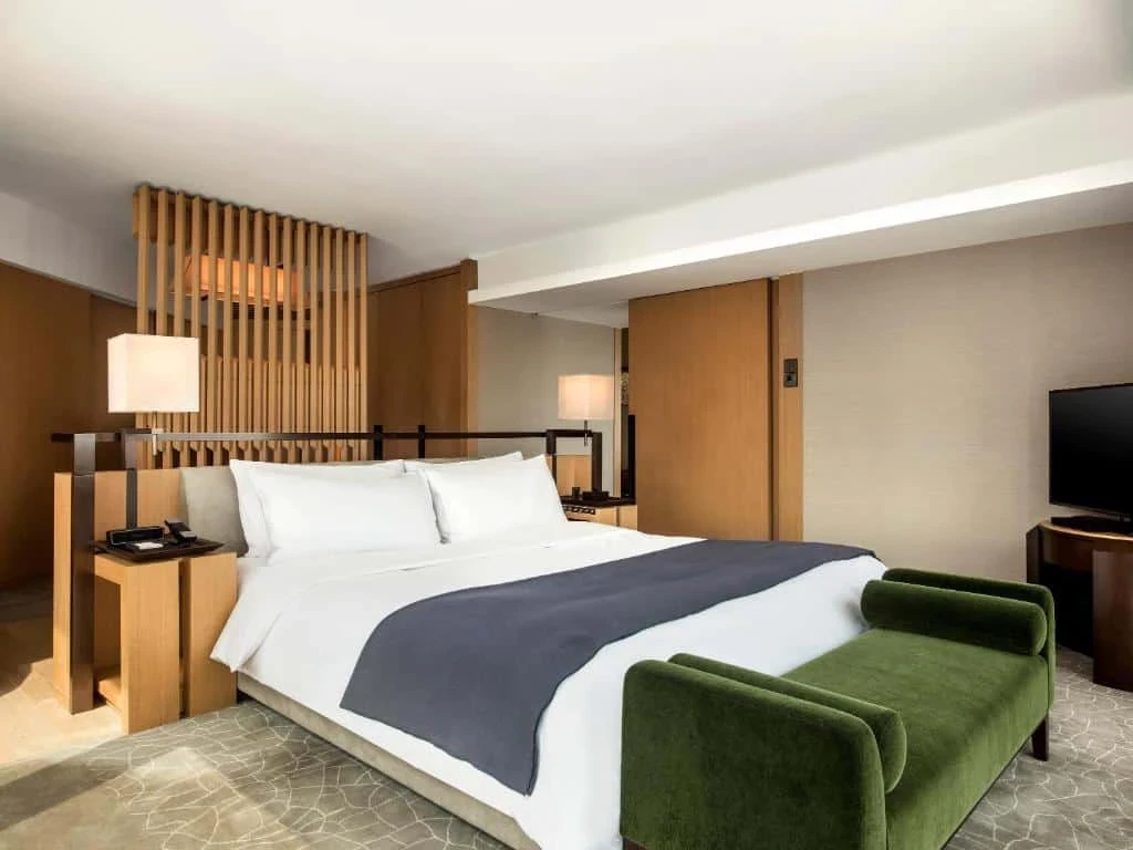 the upper house hong kong the upper house