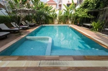 Apsara Centrepole Hotel