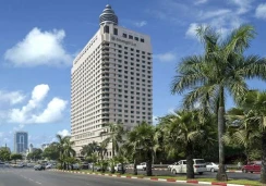 Sule Shangri-La Yangon