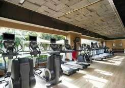 Sule Shangri-La Yangon
