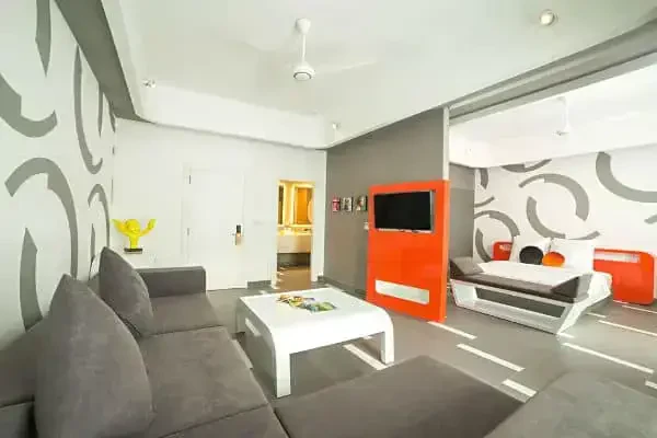 SUN & MOON Urban Hotel