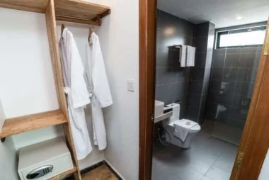 Home Chic Hotel