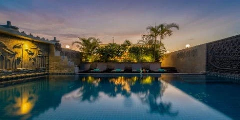 The Grand Cyclo Boutique Suite main