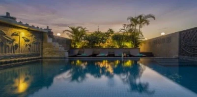 The Grand Cyclo Boutique Suite