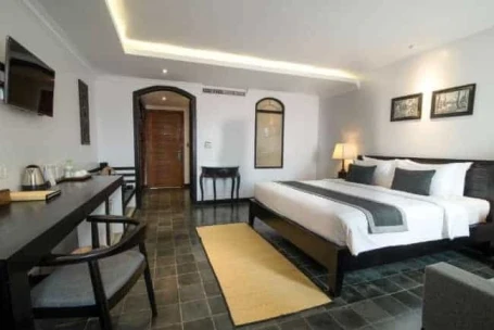 The Grand Cyclo Boutique Suite