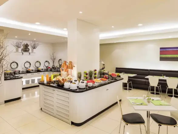 ibis Bangkok Sathorn