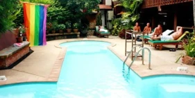 Hôtel Club One Seven Gay Men à Chiang Mai