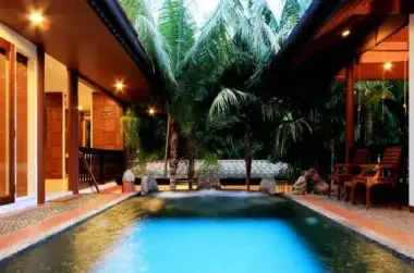 Mom Tri's Villa Royale