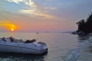 THE BAY Resort & Restaurant