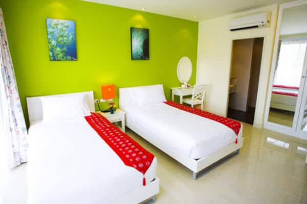 Kata Beach Center Hotel