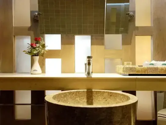 The Royal Paradise Hotel and Spa