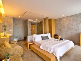 Het Now Hotel