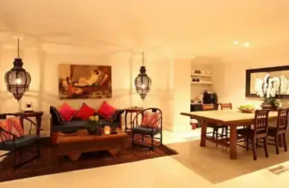 At Niman Conceptual Home