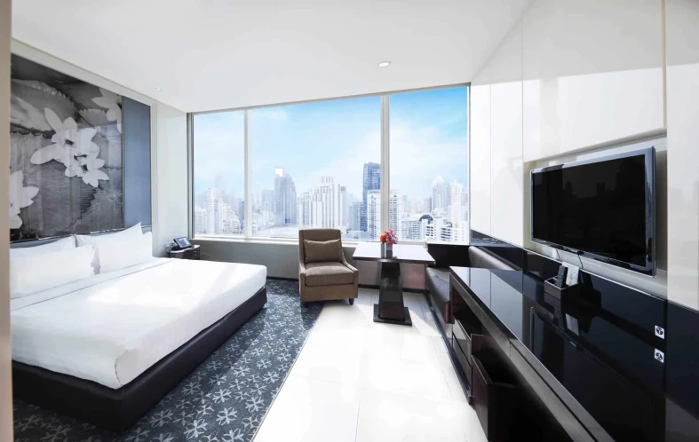 Grande Centre Point Hotel Terminal