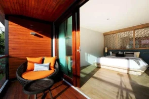 AKIRA Lipe Resort
