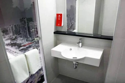 Red Planet Bangkok Surawong