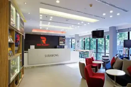 Red Planet Bangkok Surawong