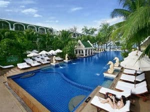 Resor & Spa Graceland Phuket