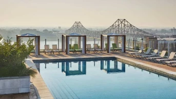 Four Seasons Hotel