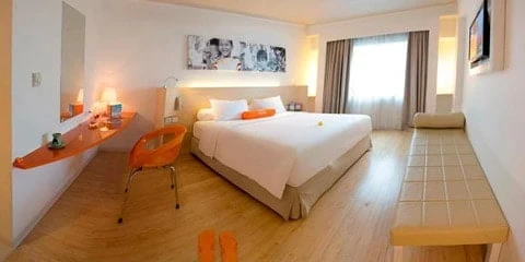 Harris_Hotel_Tebet-bedroom HARRIS Hotel Tebet