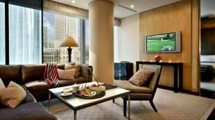 Four Seasons at Marunouchi