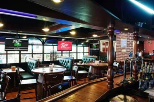 Red Planet Manila Malate Mabini