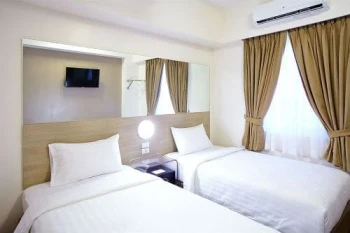 Red Planet Timog Quezon City