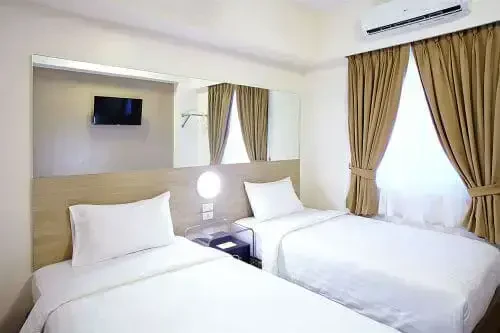 Red Planet Timog Quezon City