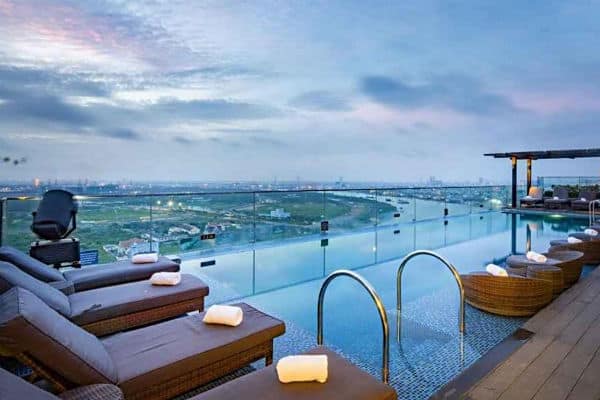 Hotel Liberty Tengah Tepi Sungai Saigon