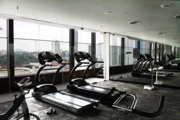 Pacific Express Hotel Central Market