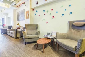 Chic Capsule Otel