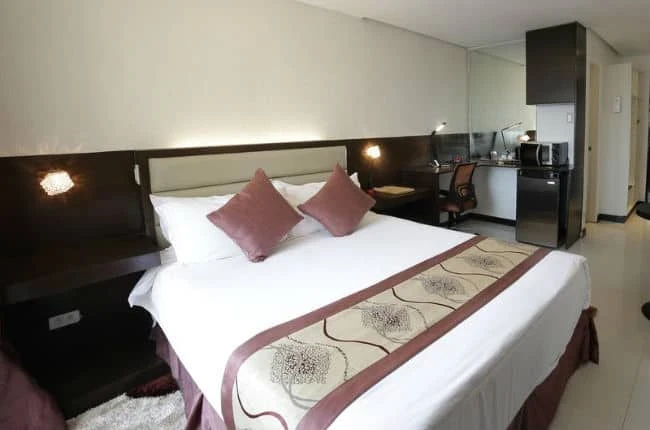 Regency Grand Suites