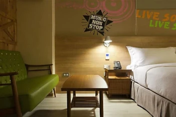 Jia&apos;s Inn Liouhe