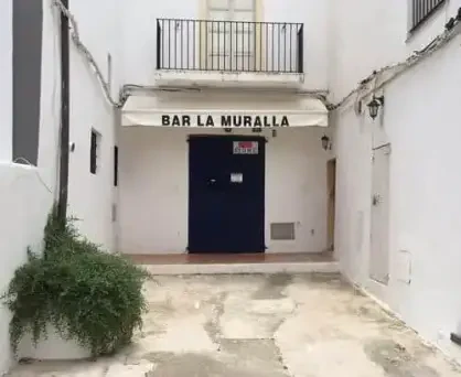La Muralla - closed