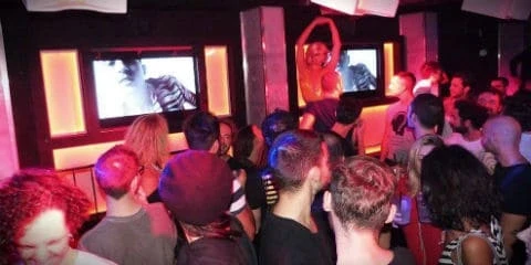 Glitter CLUB 11pm-3:30 am Glitter CLUB 11pm-3:30 am